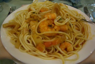 Spaghetti with seafood